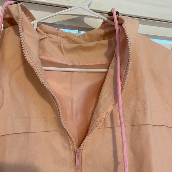 3/$30 ✨ Pink Zip up Jacket - Picture 4 of 4